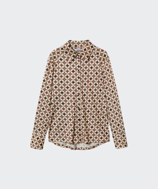 Geometric print shirt